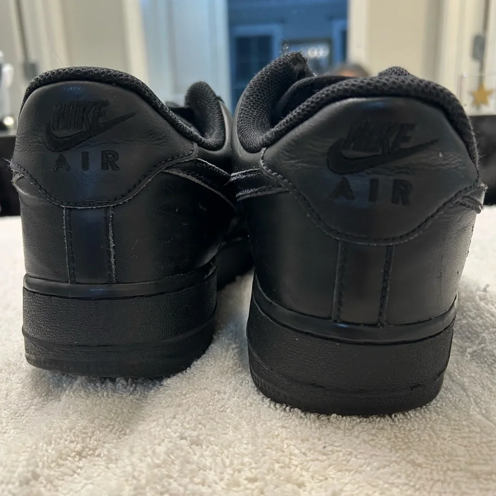 Size 9.5 Nike Court Vision Low Triple Black